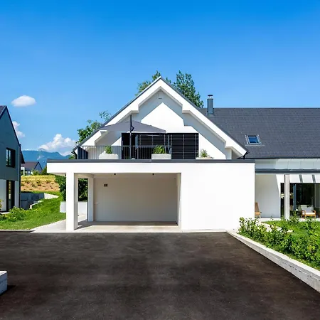 Sunny Escape - With Terrace * Lesce (Upper Carniola)