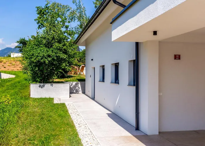 Sunny Escape - With Terrace Appartement